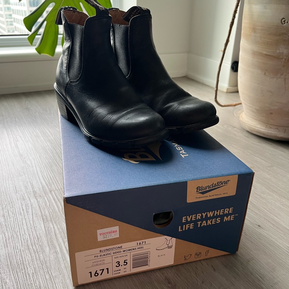 Women’s Blundstone 1671